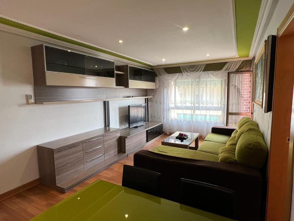 Apartamento D'Antoni Gaudi Apartment Vila Seca Exterior photo