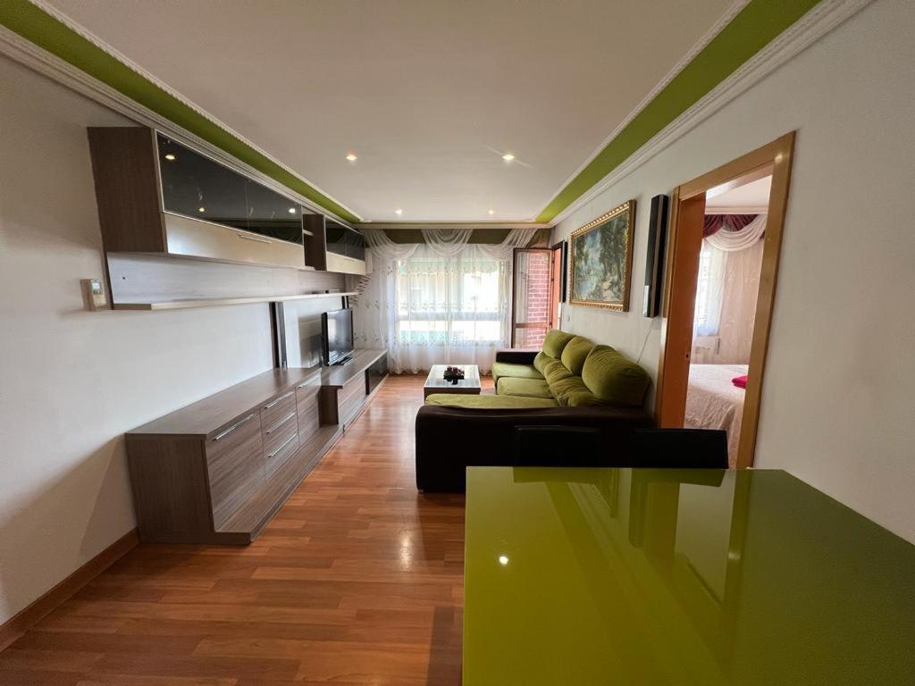 Apartamento D'Antoni Gaudi Apartment Vila Seca Exterior photo